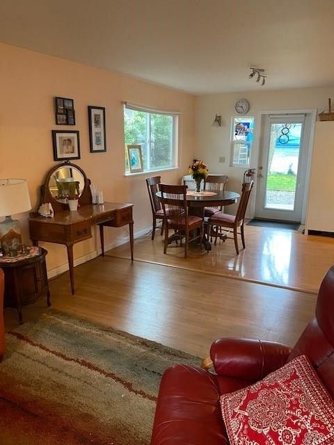 Listing Image 16