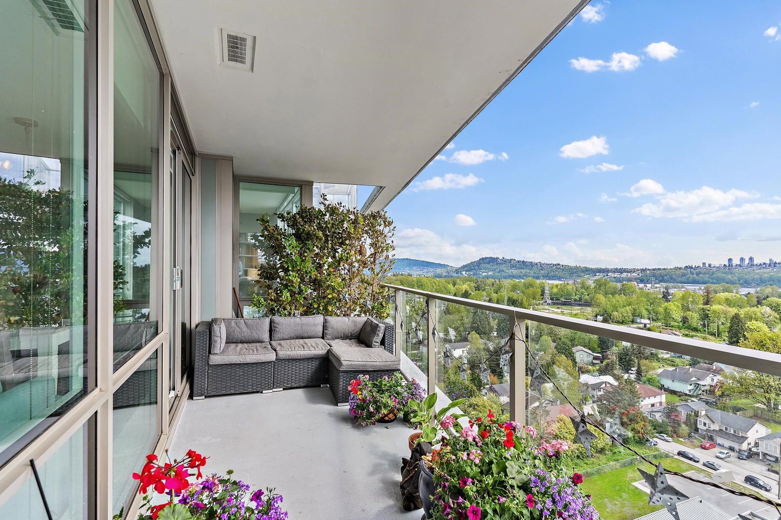 Listing Image 33