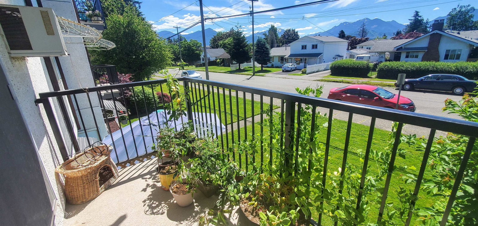 Listing Image 18