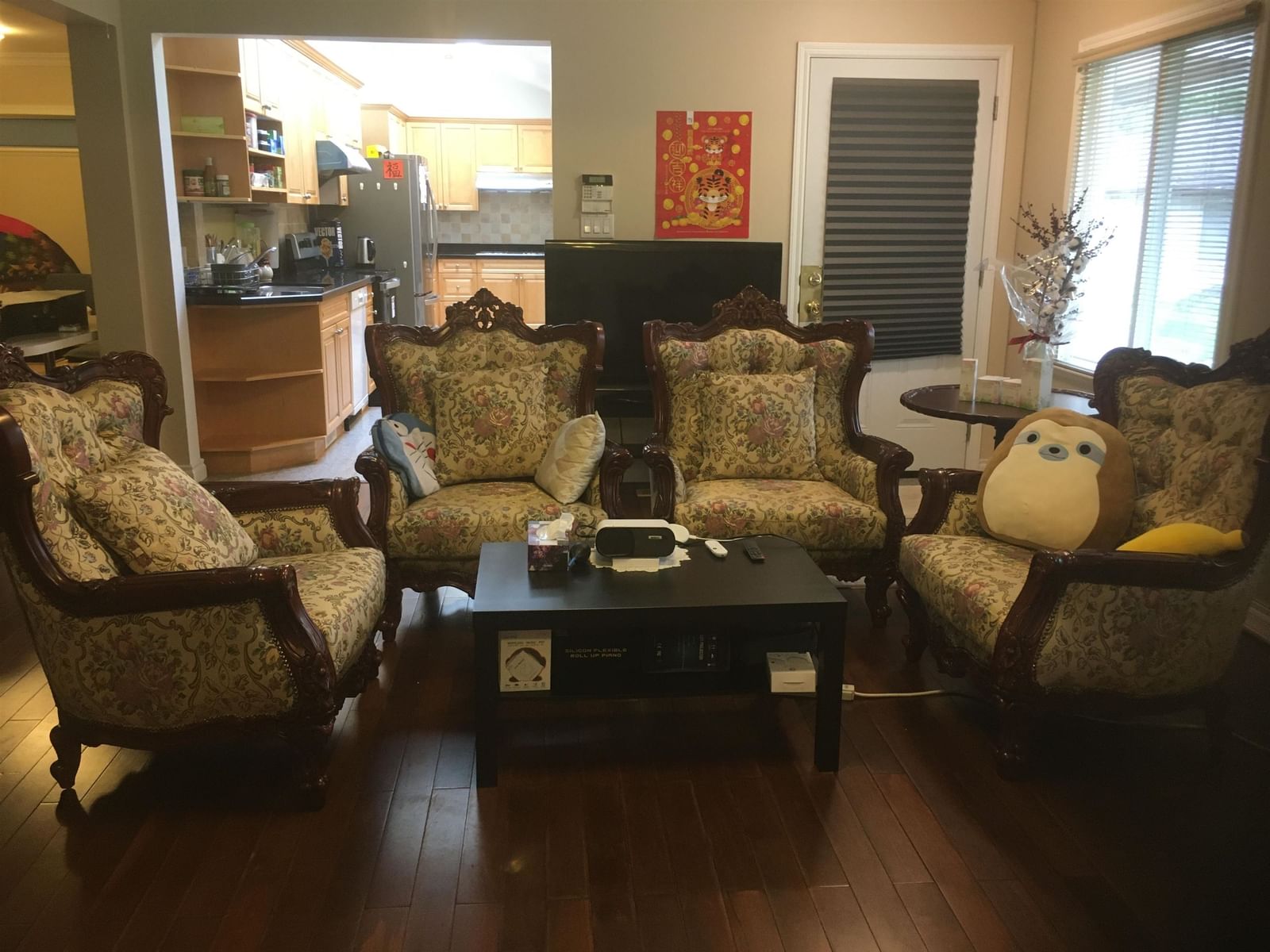 Listing Image 8