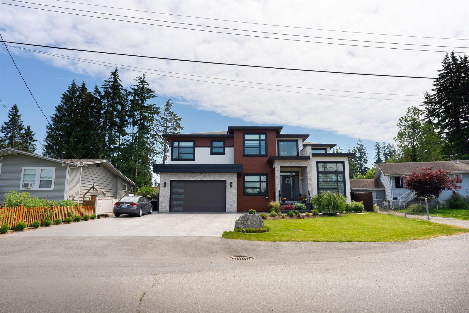 Listing Image 40
