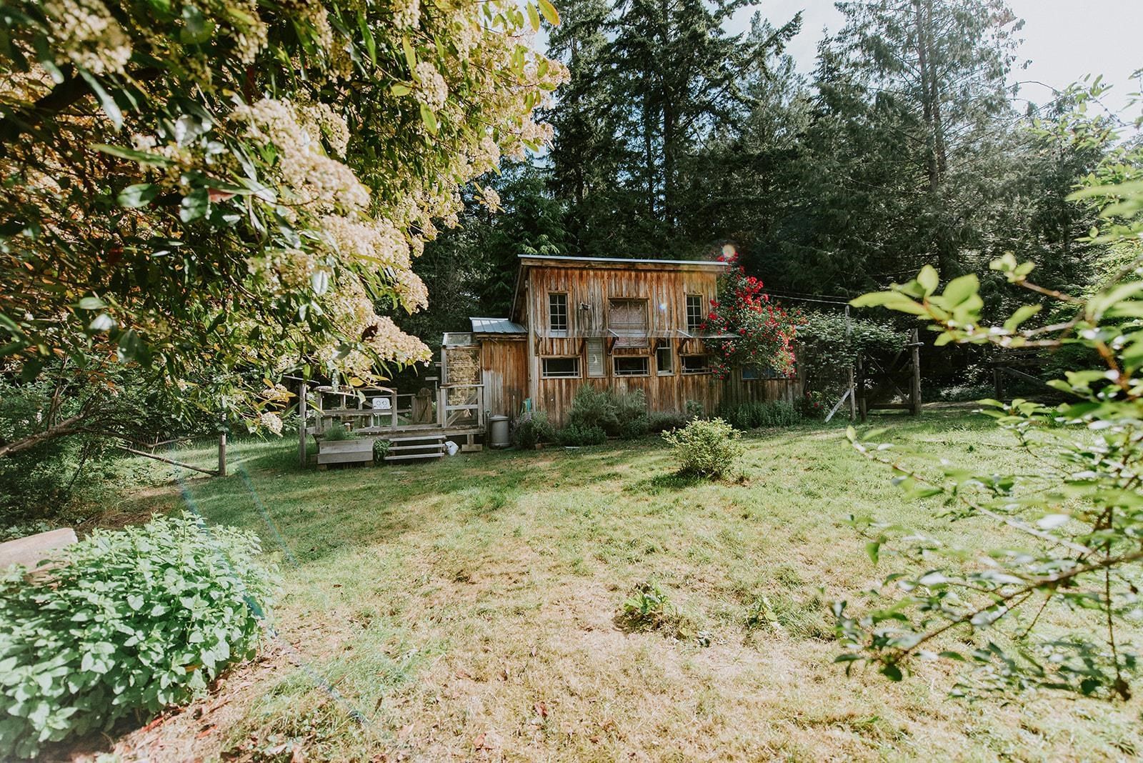 Listing Image 8