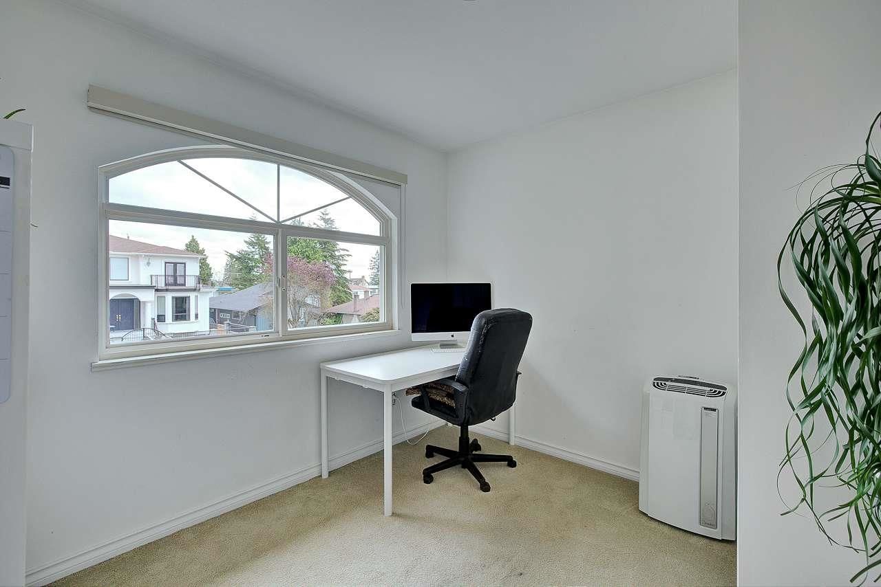 Listing Image 17