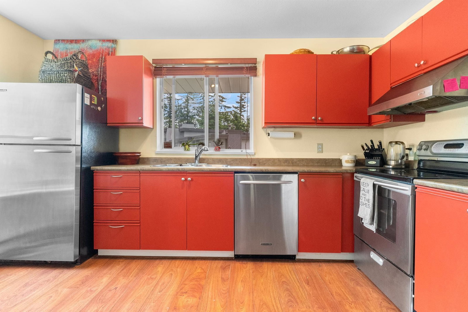 Listing Image 13