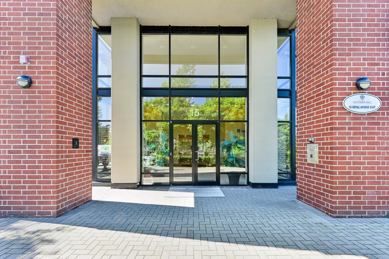 Listing Image 23