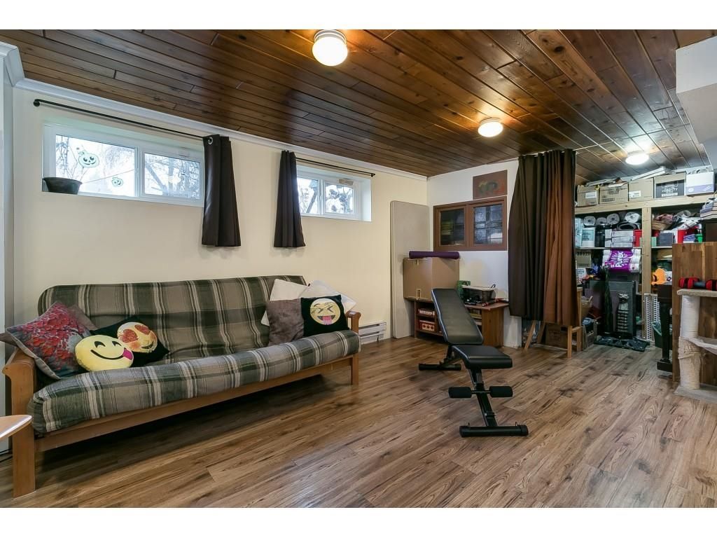 Listing Image 17