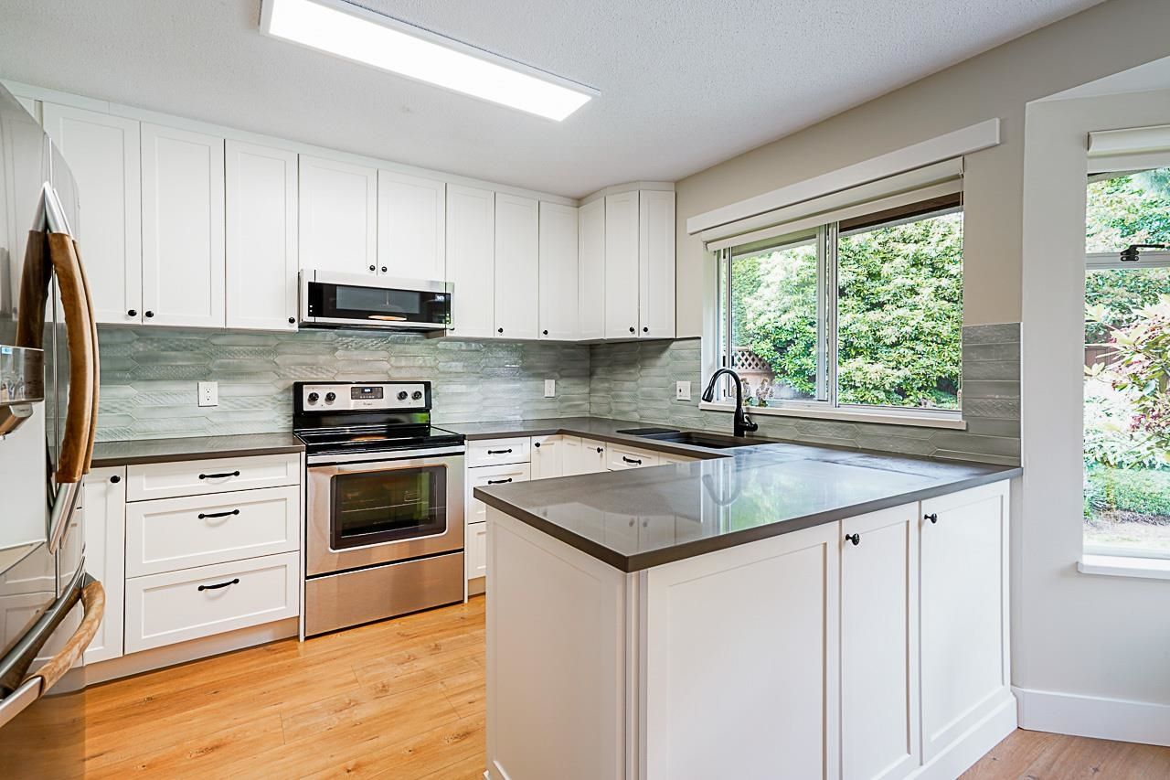 Listing Image 13