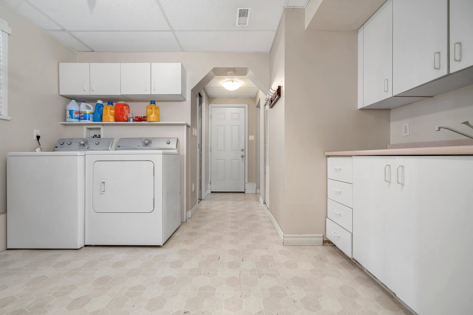 Listing Image 33