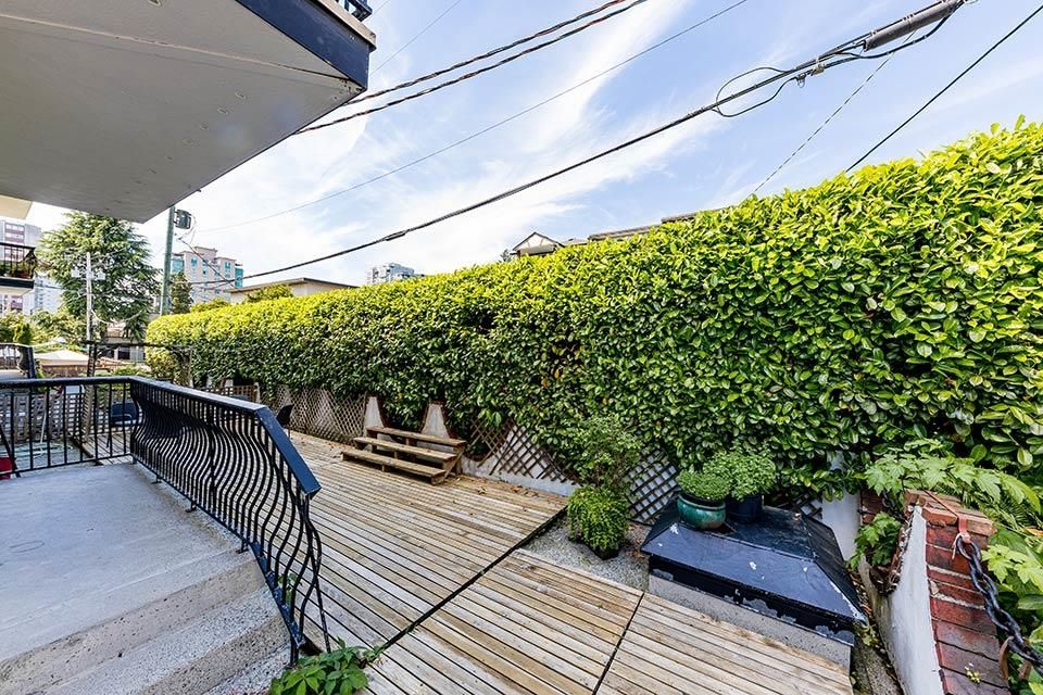 Listing Image 20