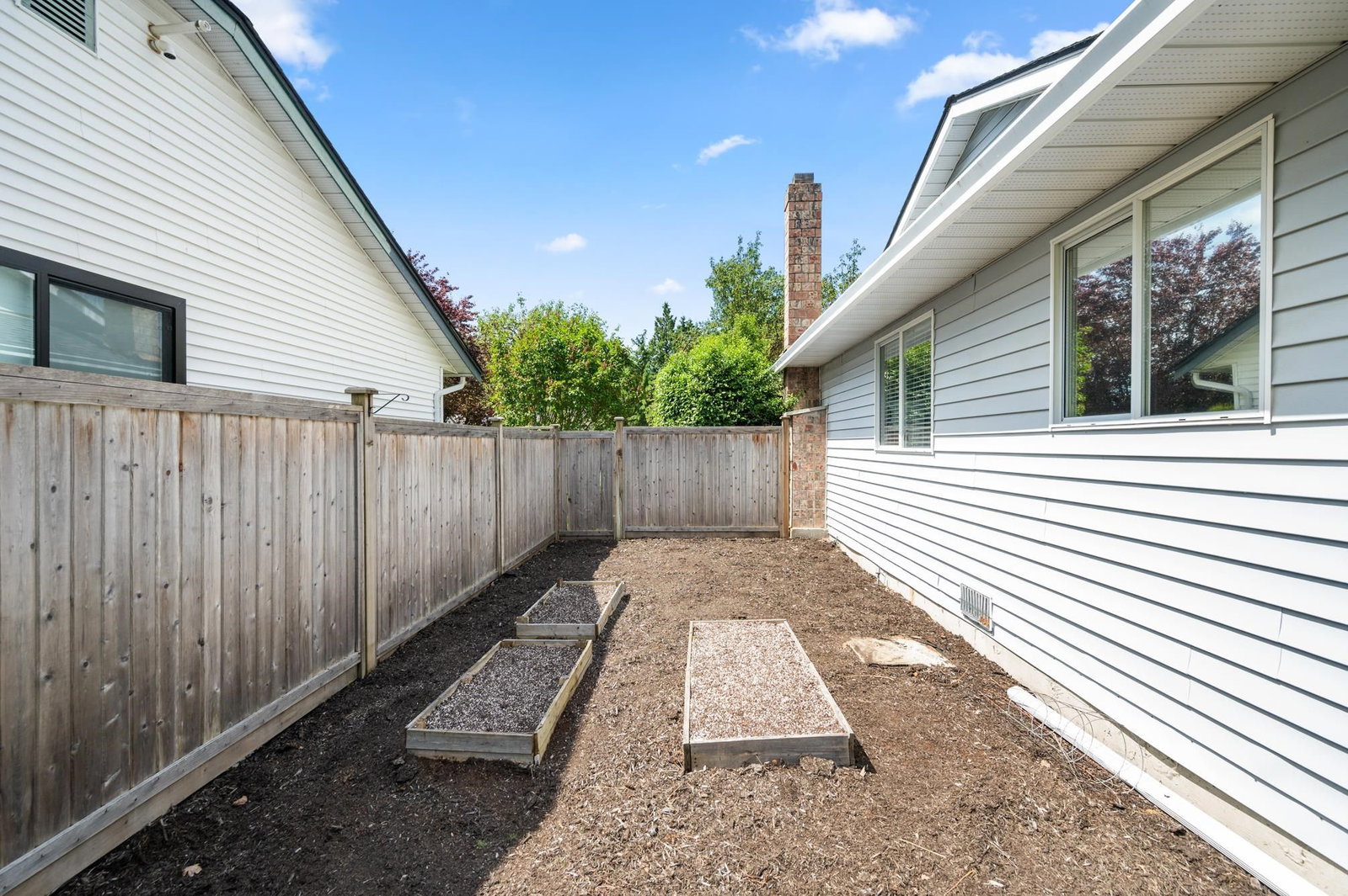 Listing Image 26