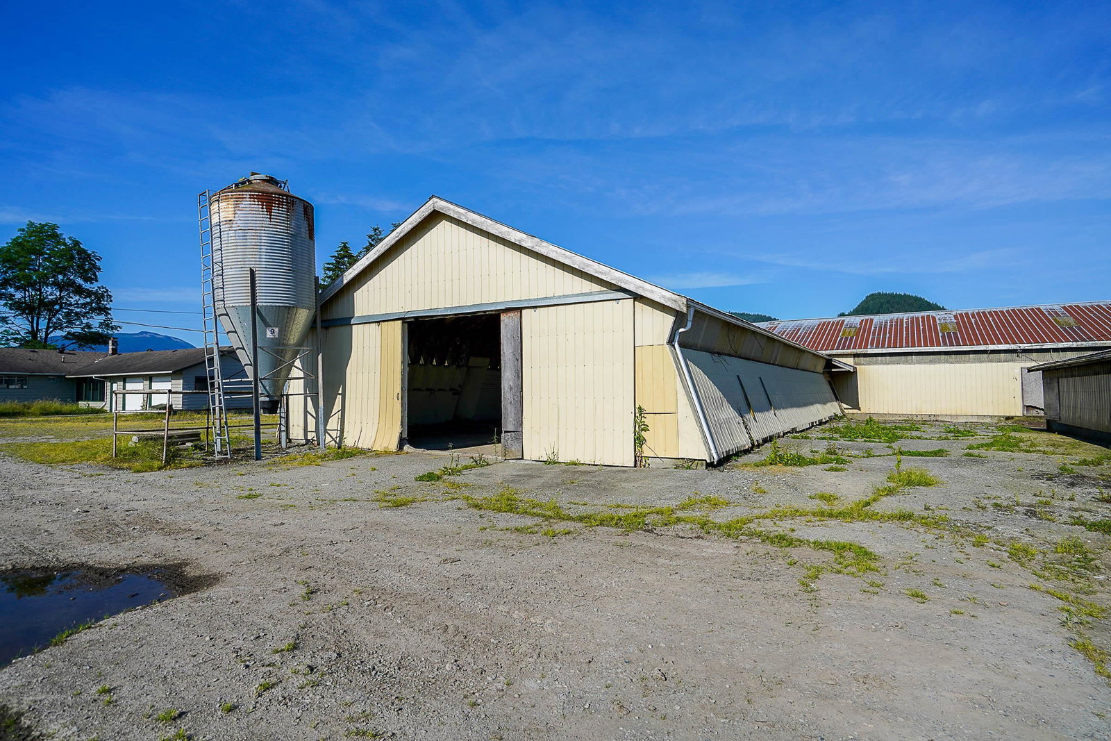 Listing Image 26