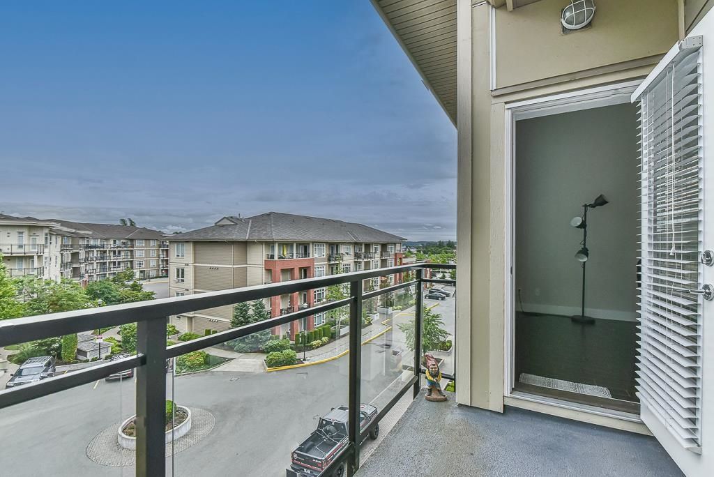 Listing Image 21
