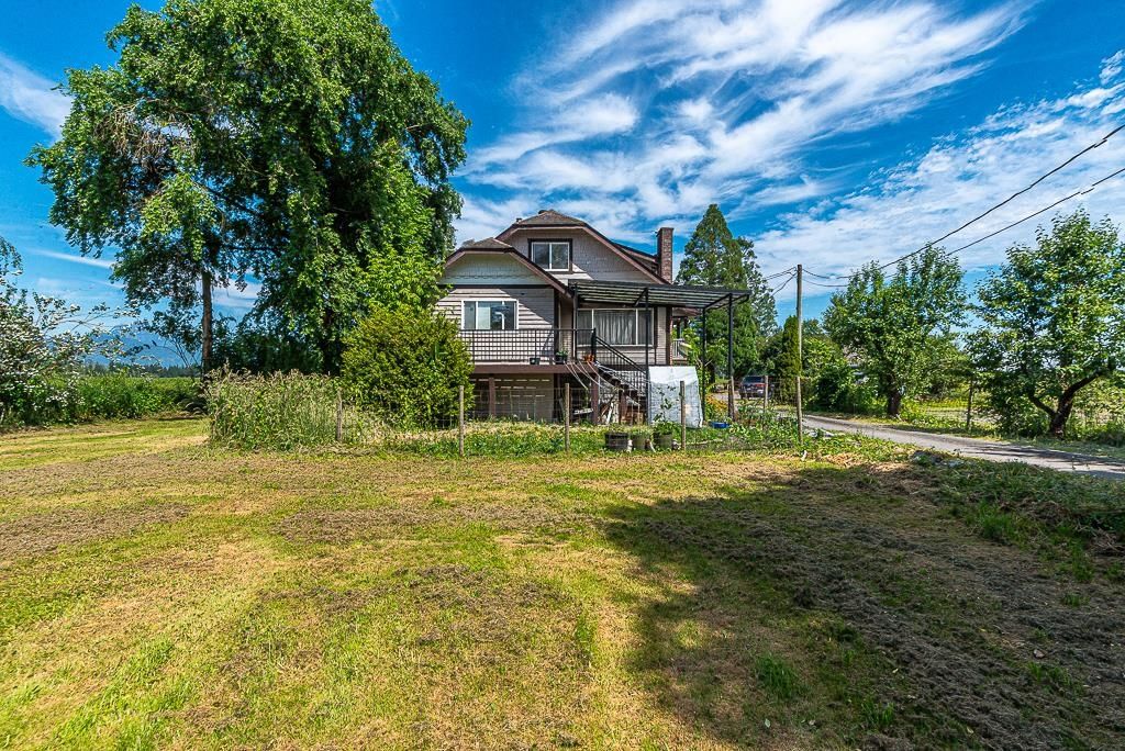 Listing photo 3
