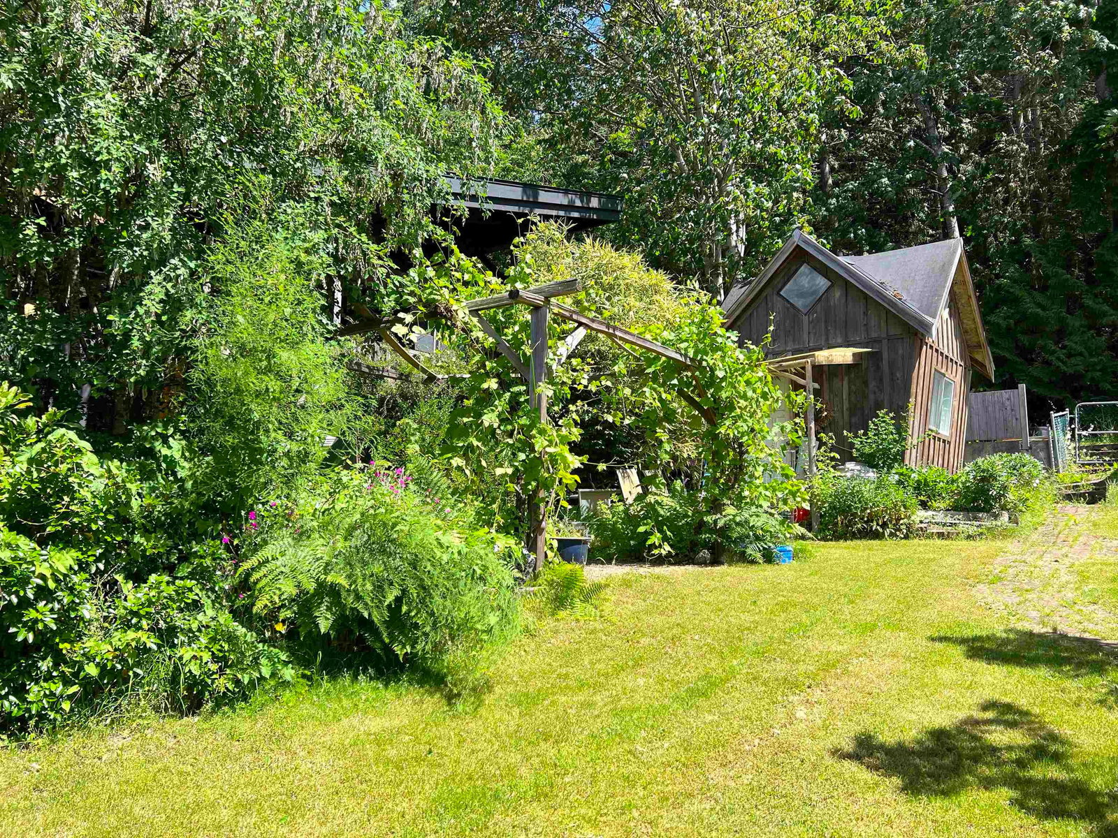 Listing Image 32