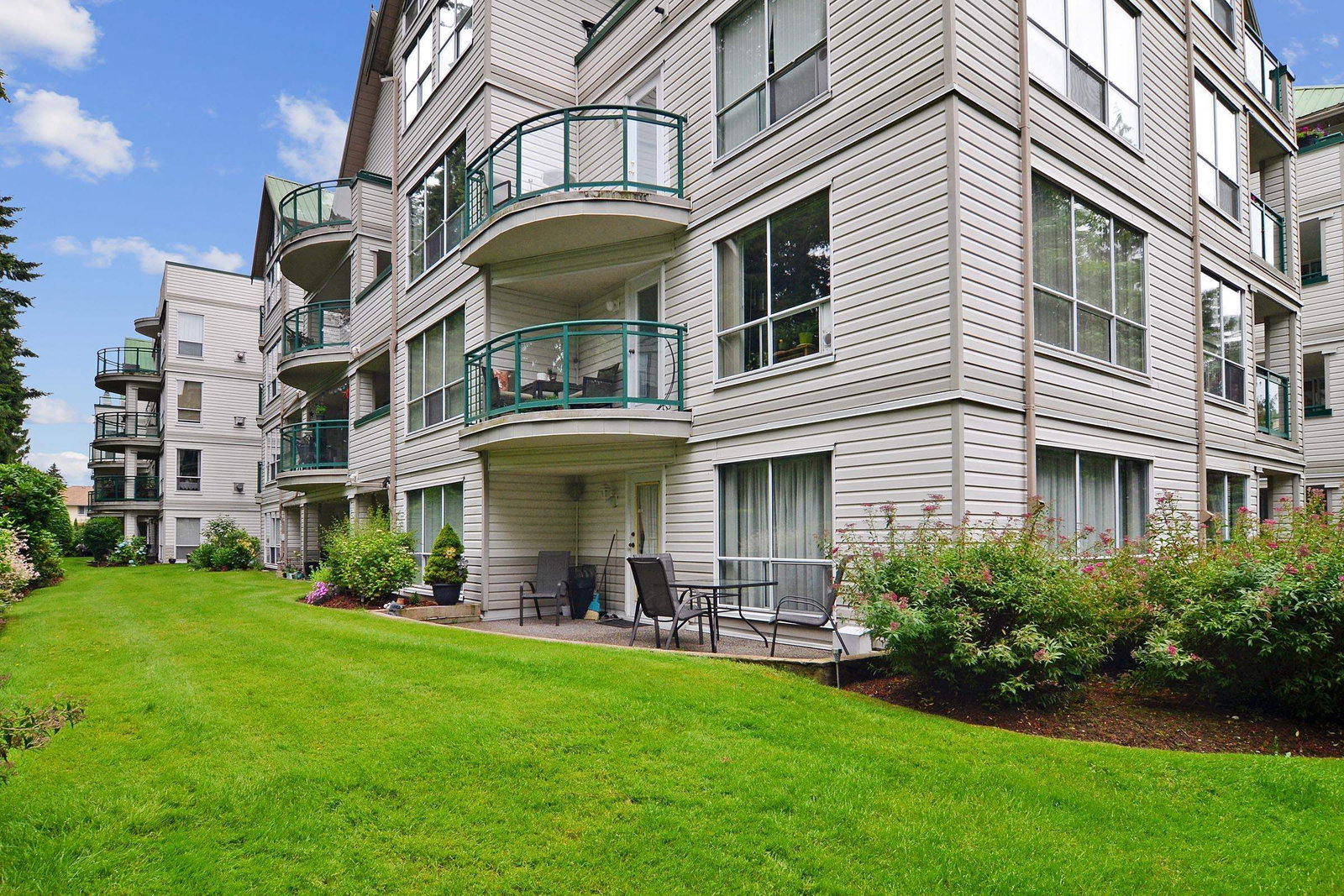 Listing Image 20