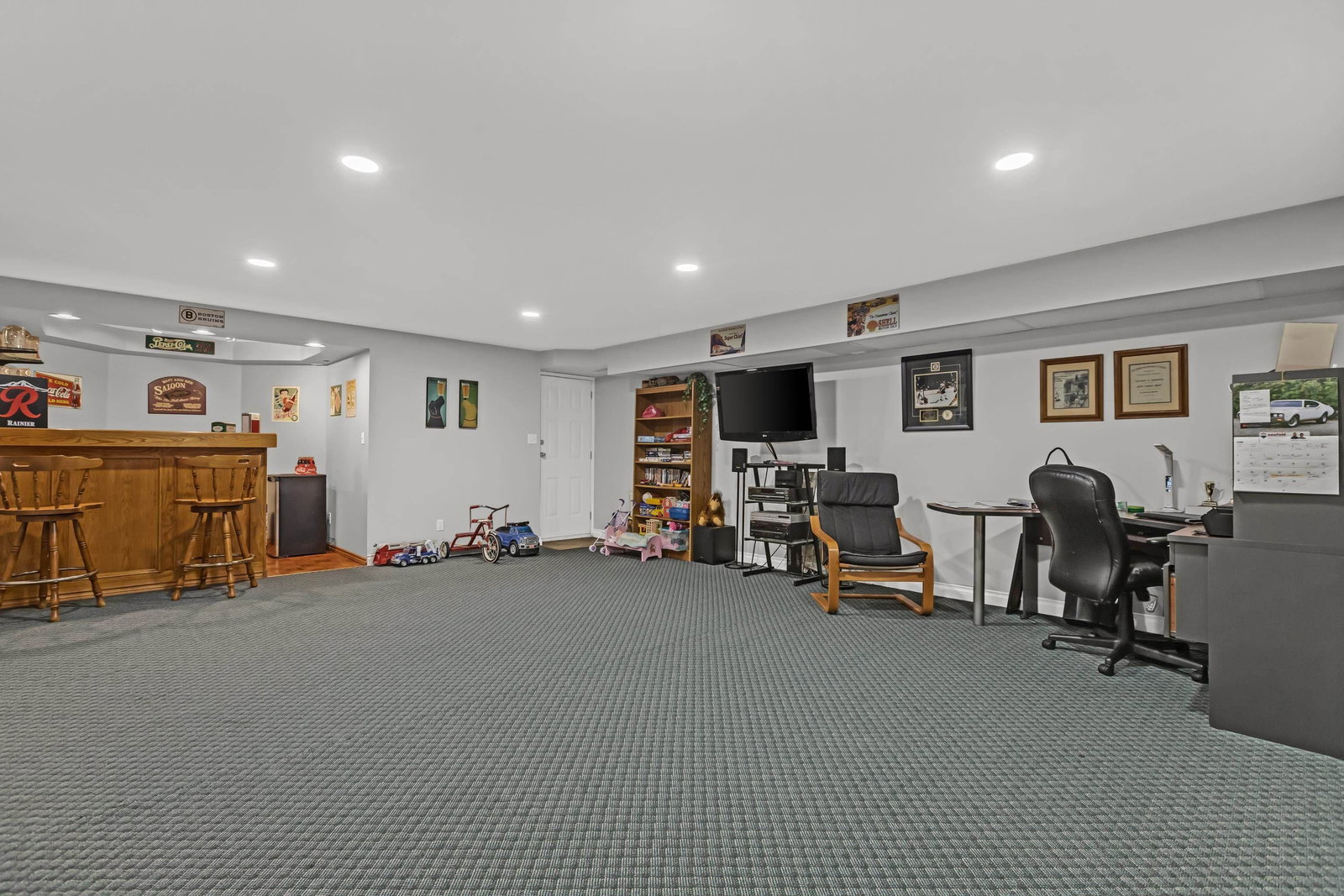 Listing Image 30