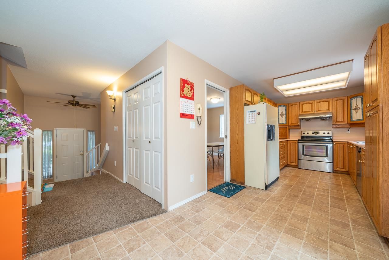 Listing Image 14