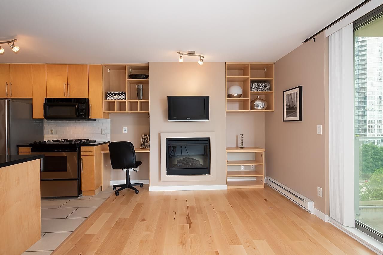 Listing Image 10