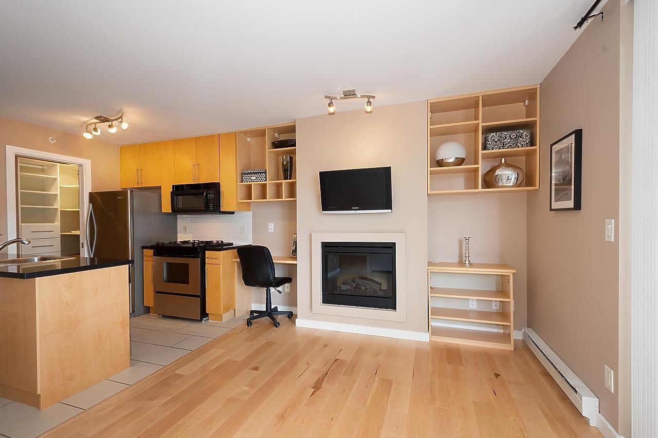 Listing Image 9