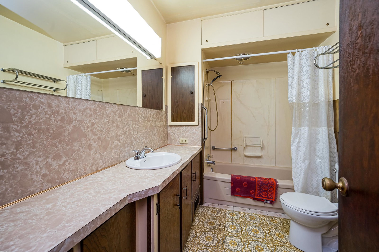 Listing Image 18
