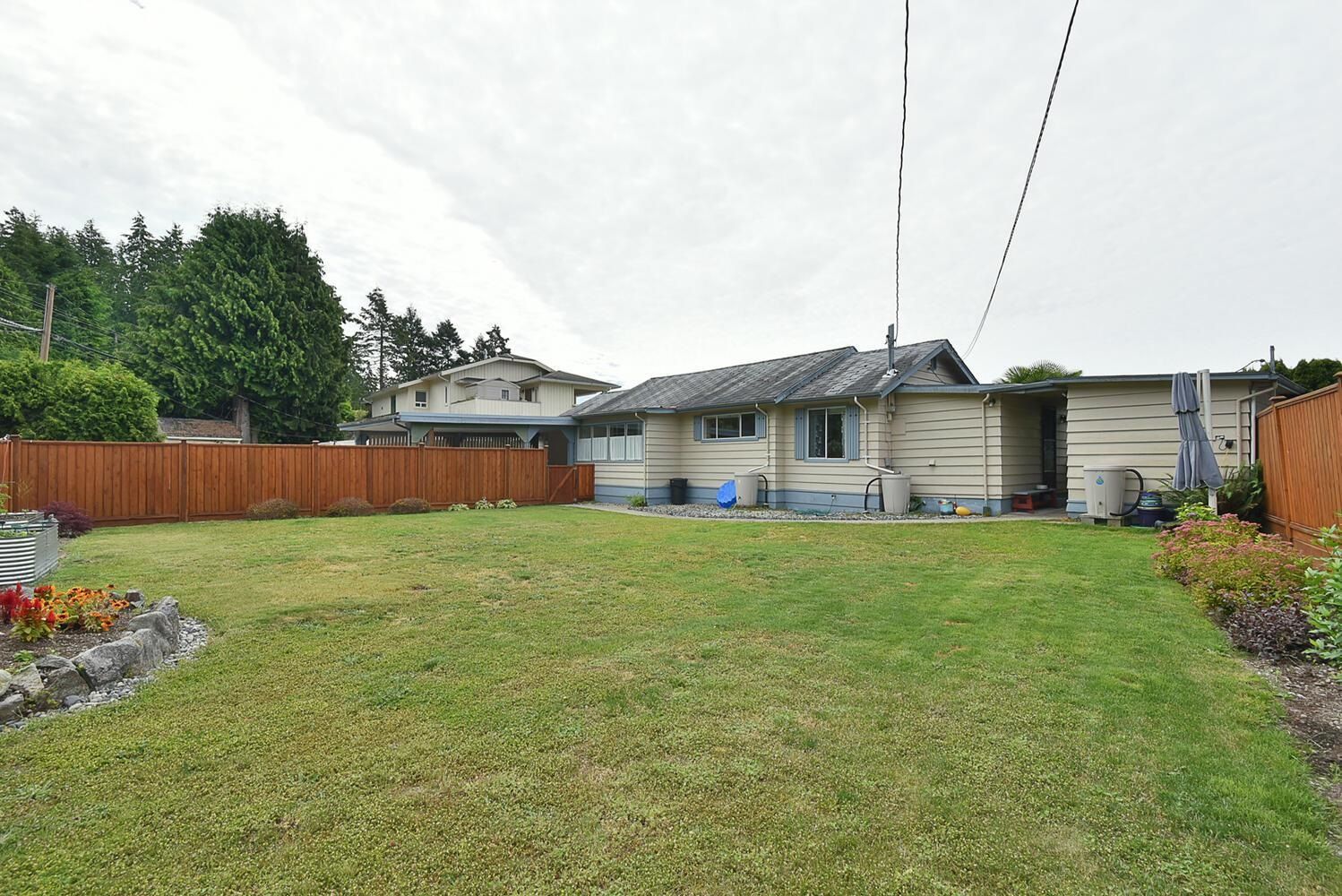 Listing Image 28