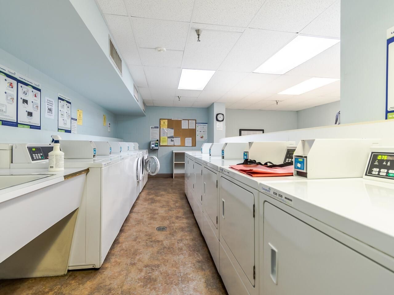 Listing Image 13
