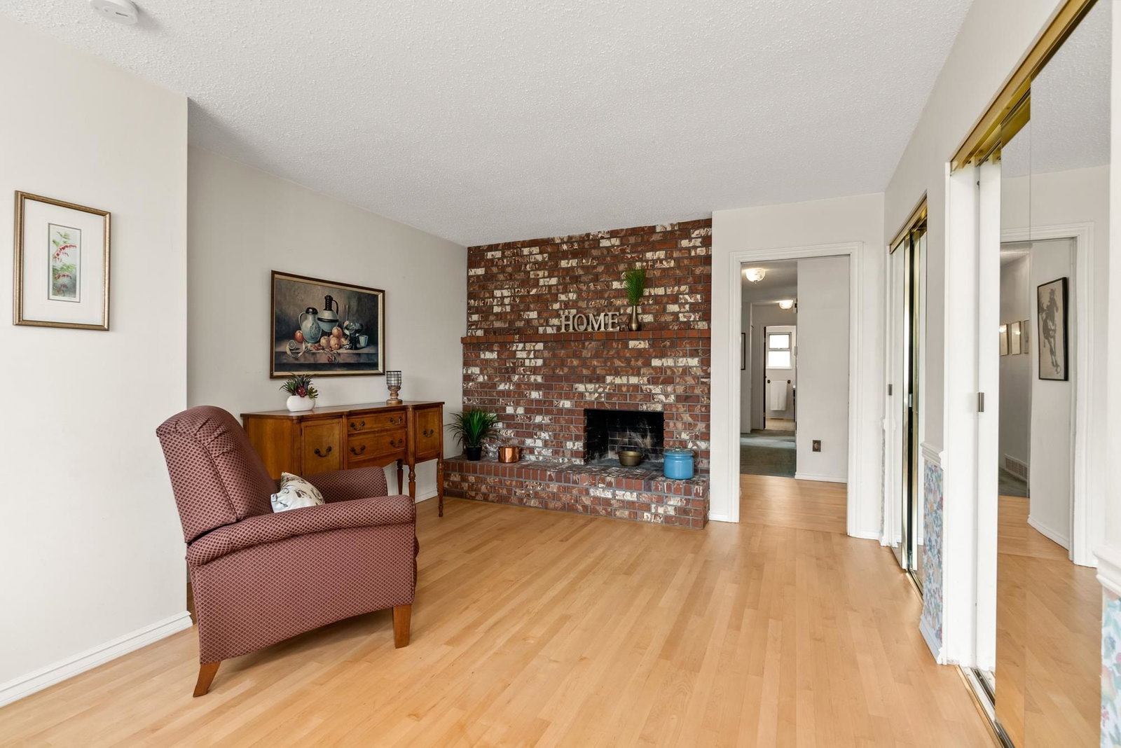 Listing Image 26