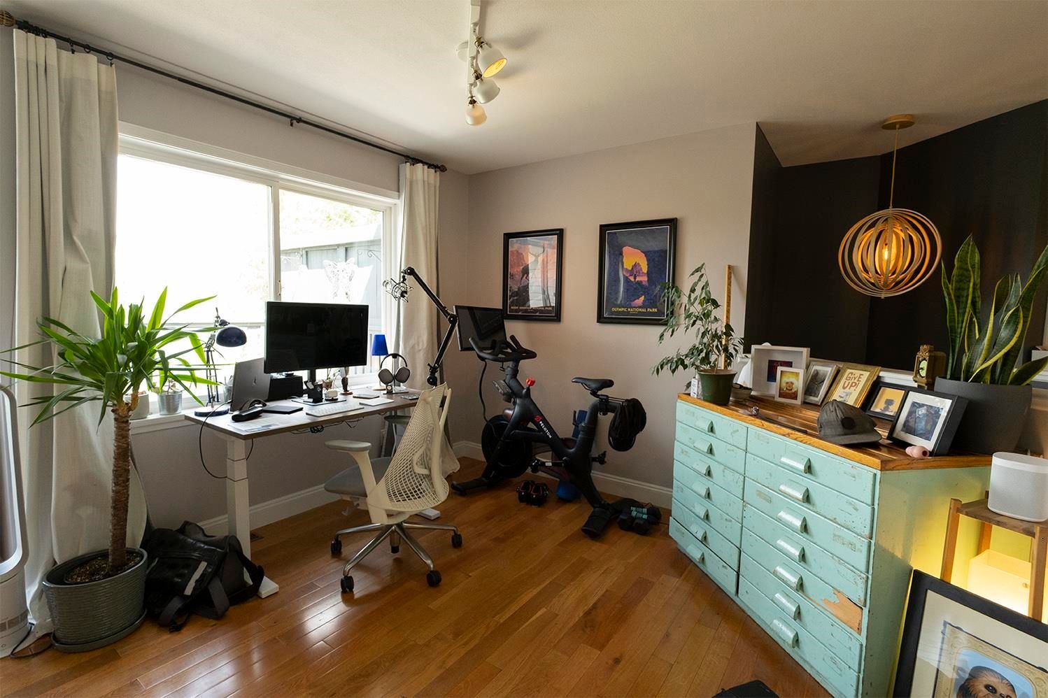 Listing Image 6