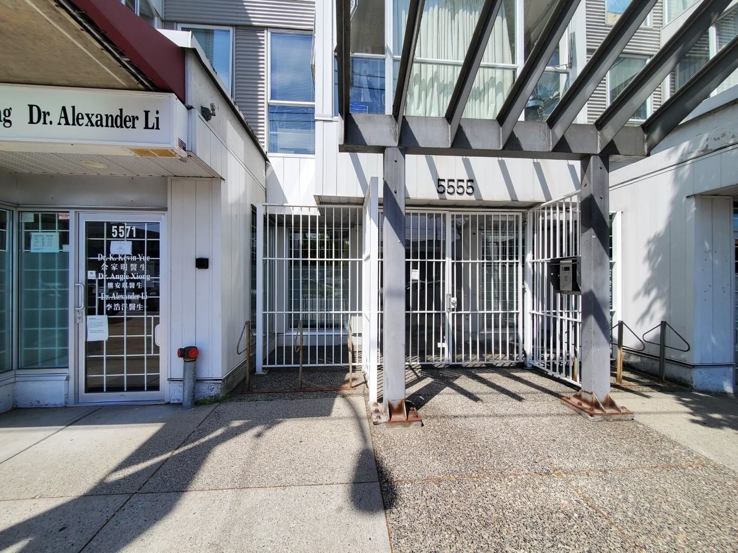 Listing Image 23