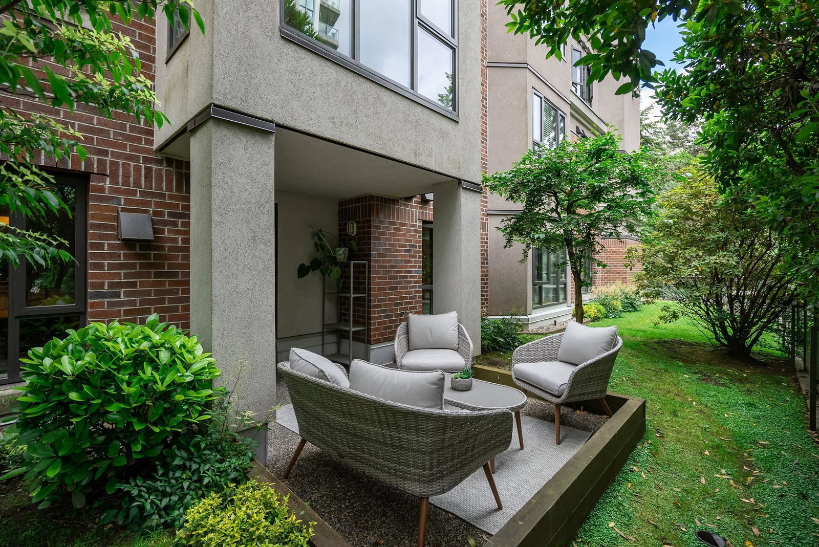 Listing Image 19