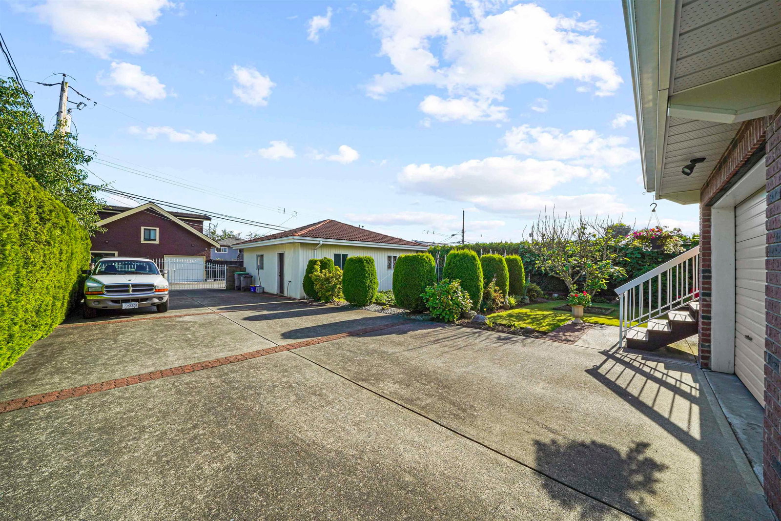 Listing Image 34