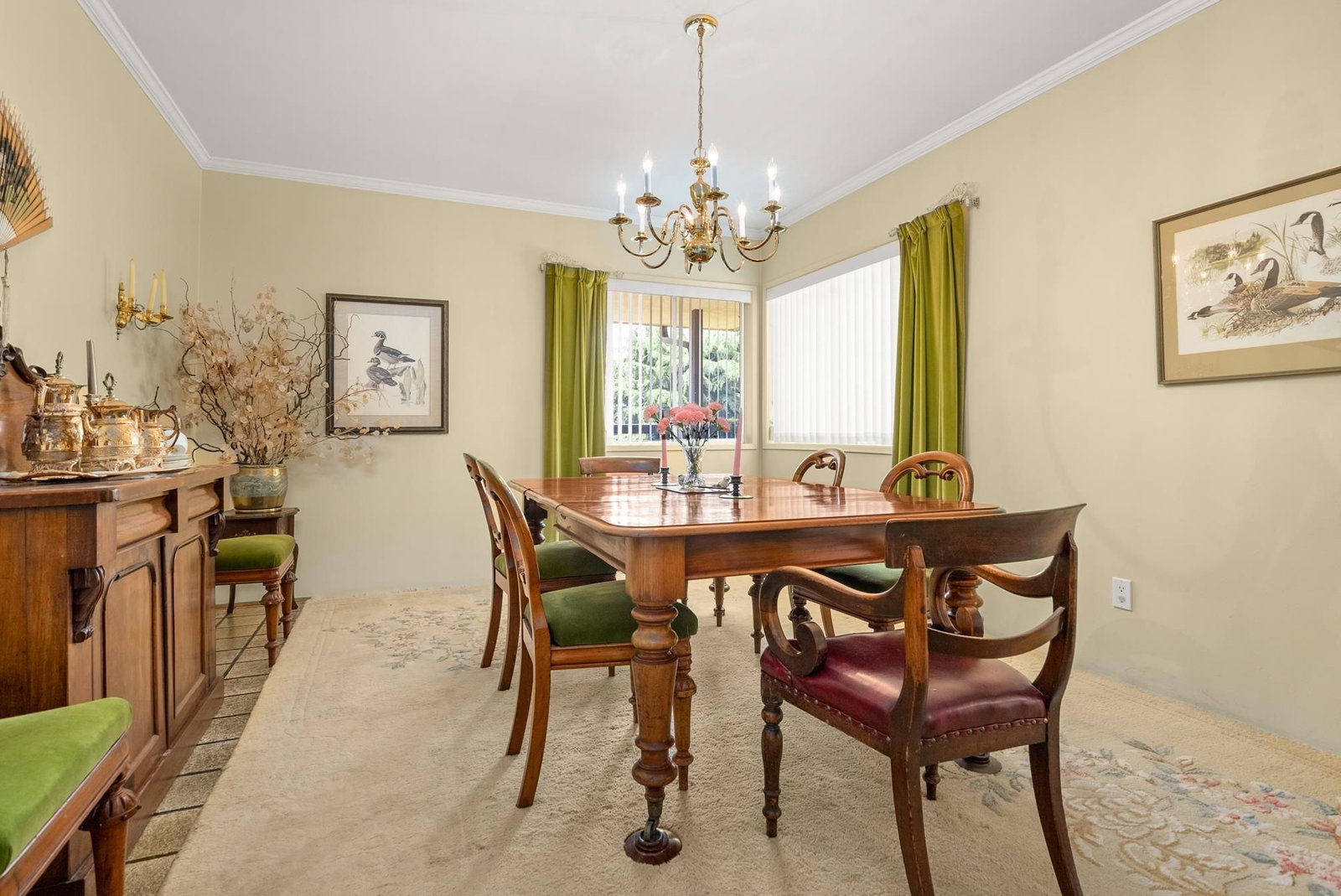 Listing Image 10