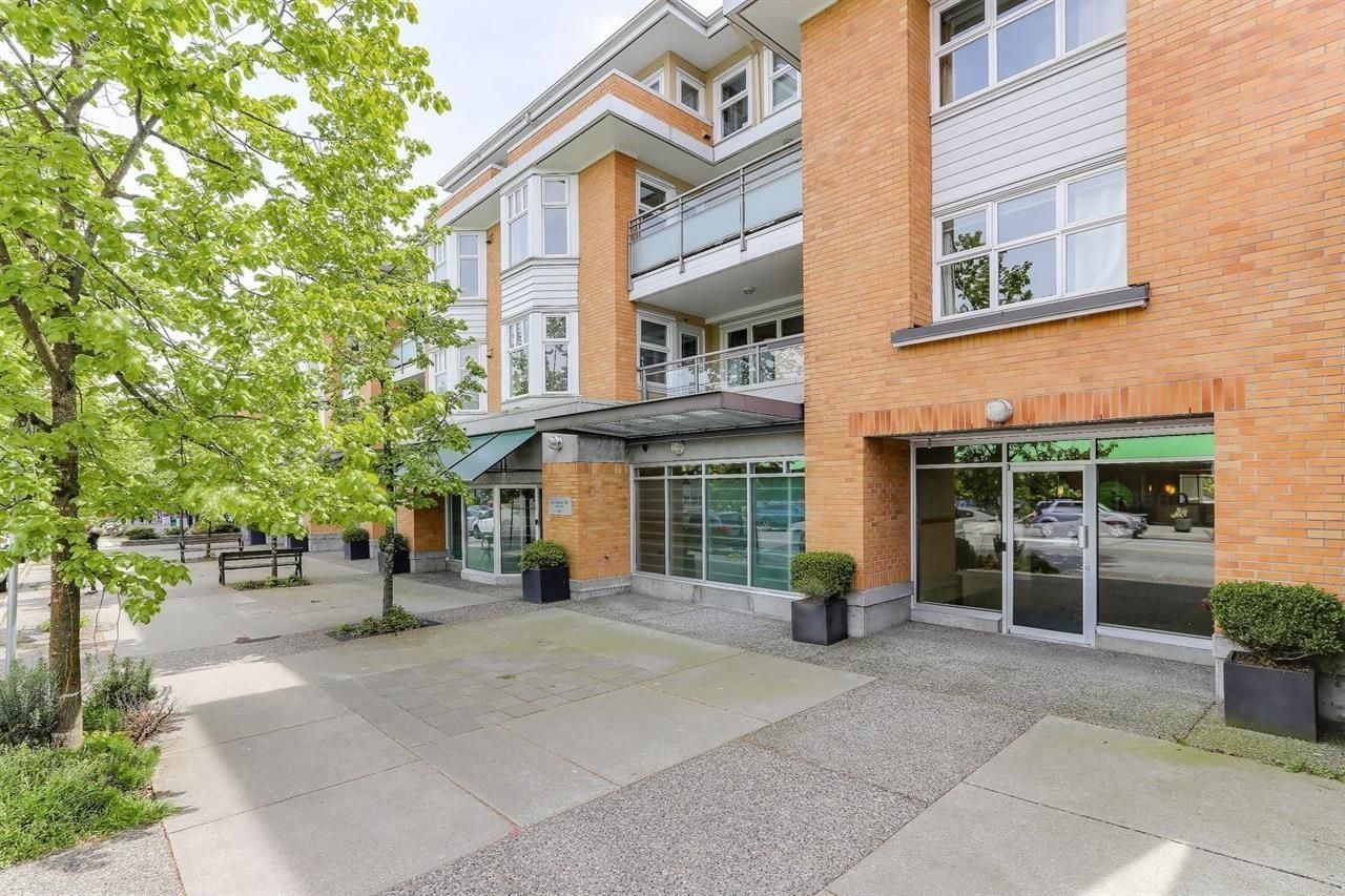 Listing Image 17