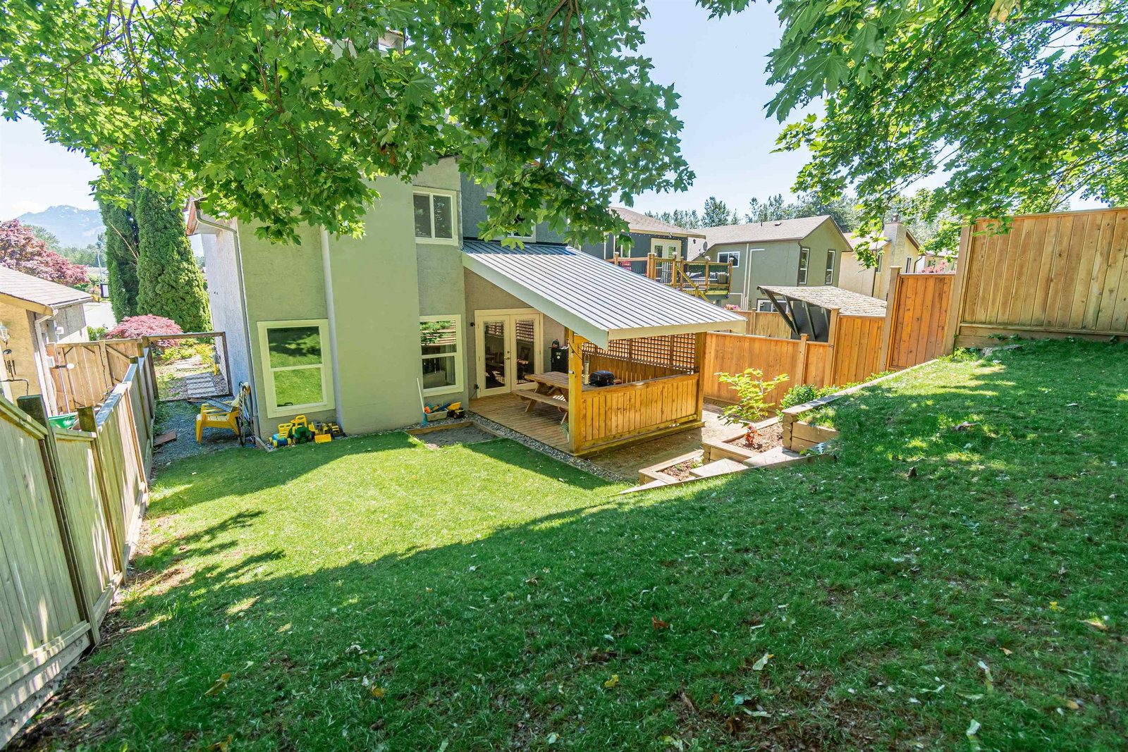 Listing Image 4