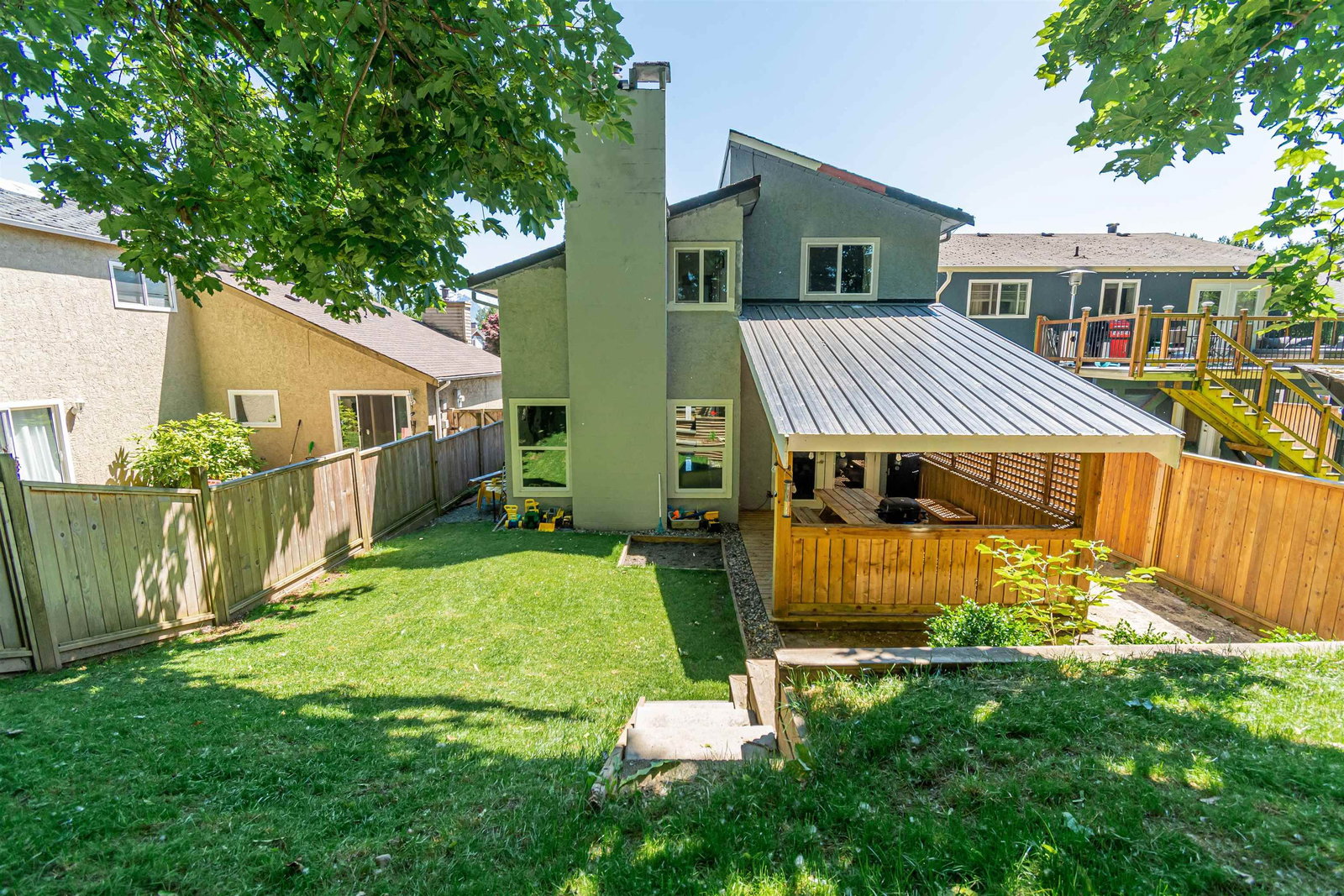 Listing Image 5