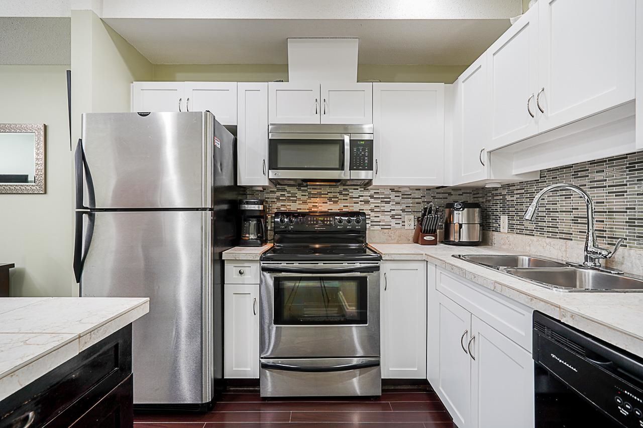 Listing Image 13