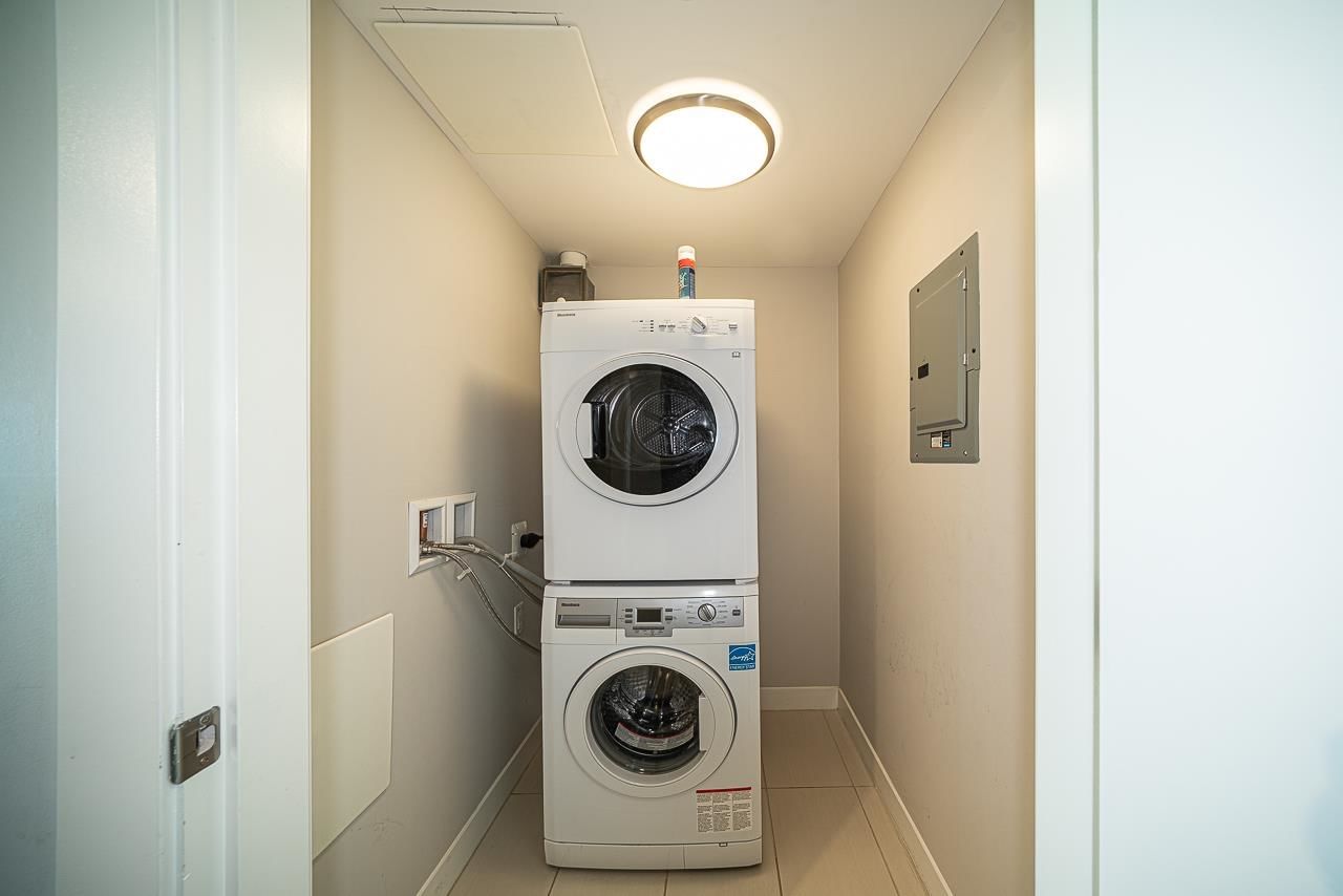 Listing Image 18