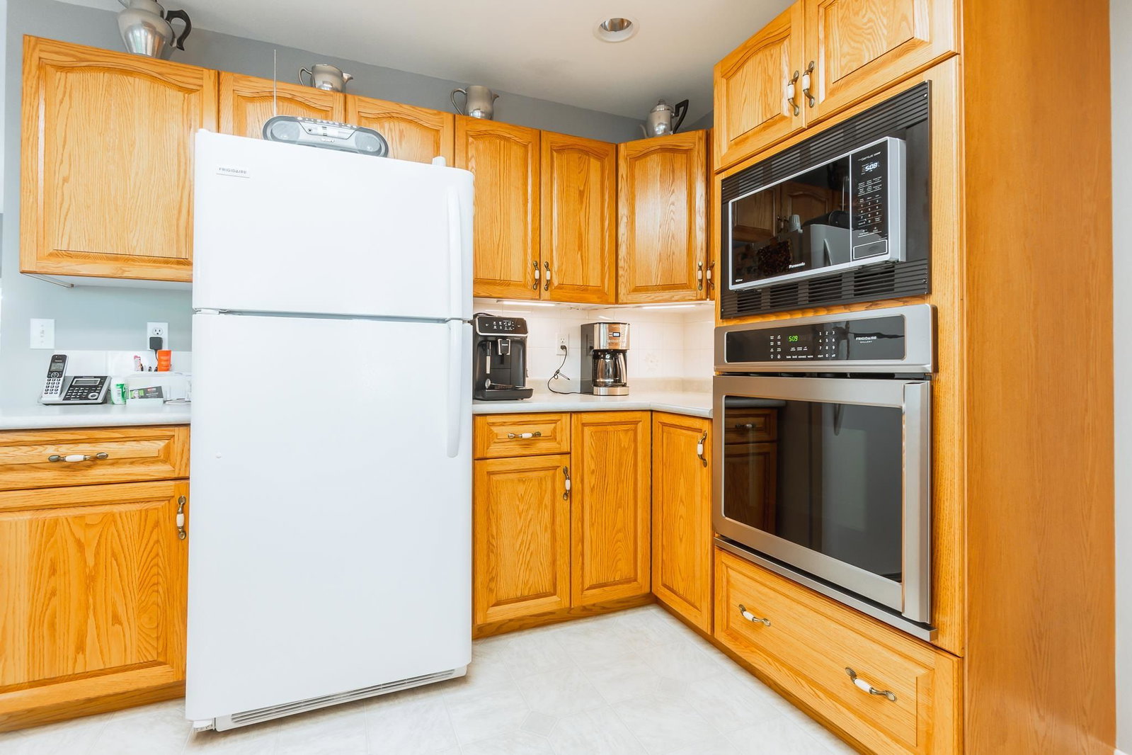 Listing Image 11
