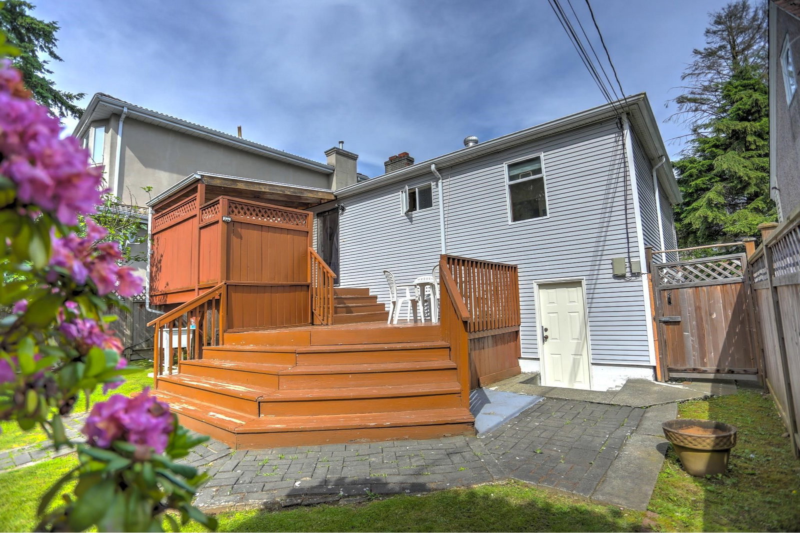 Listing Image 5
