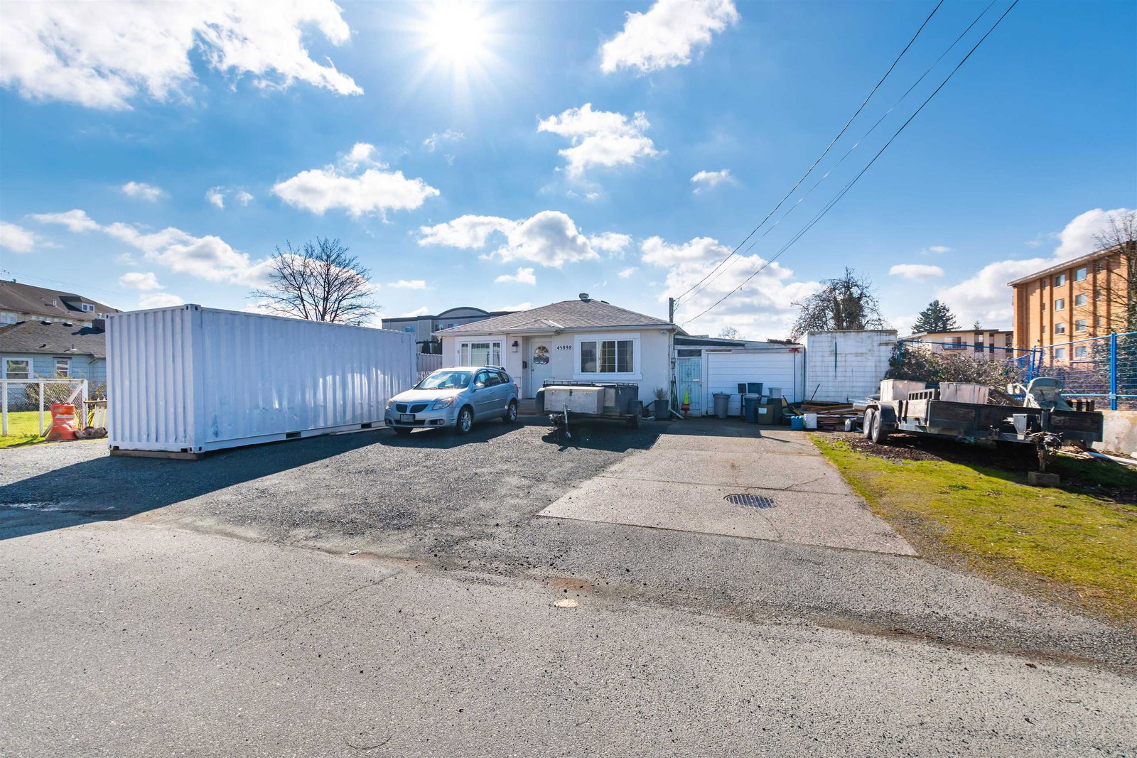 Listing Image 19