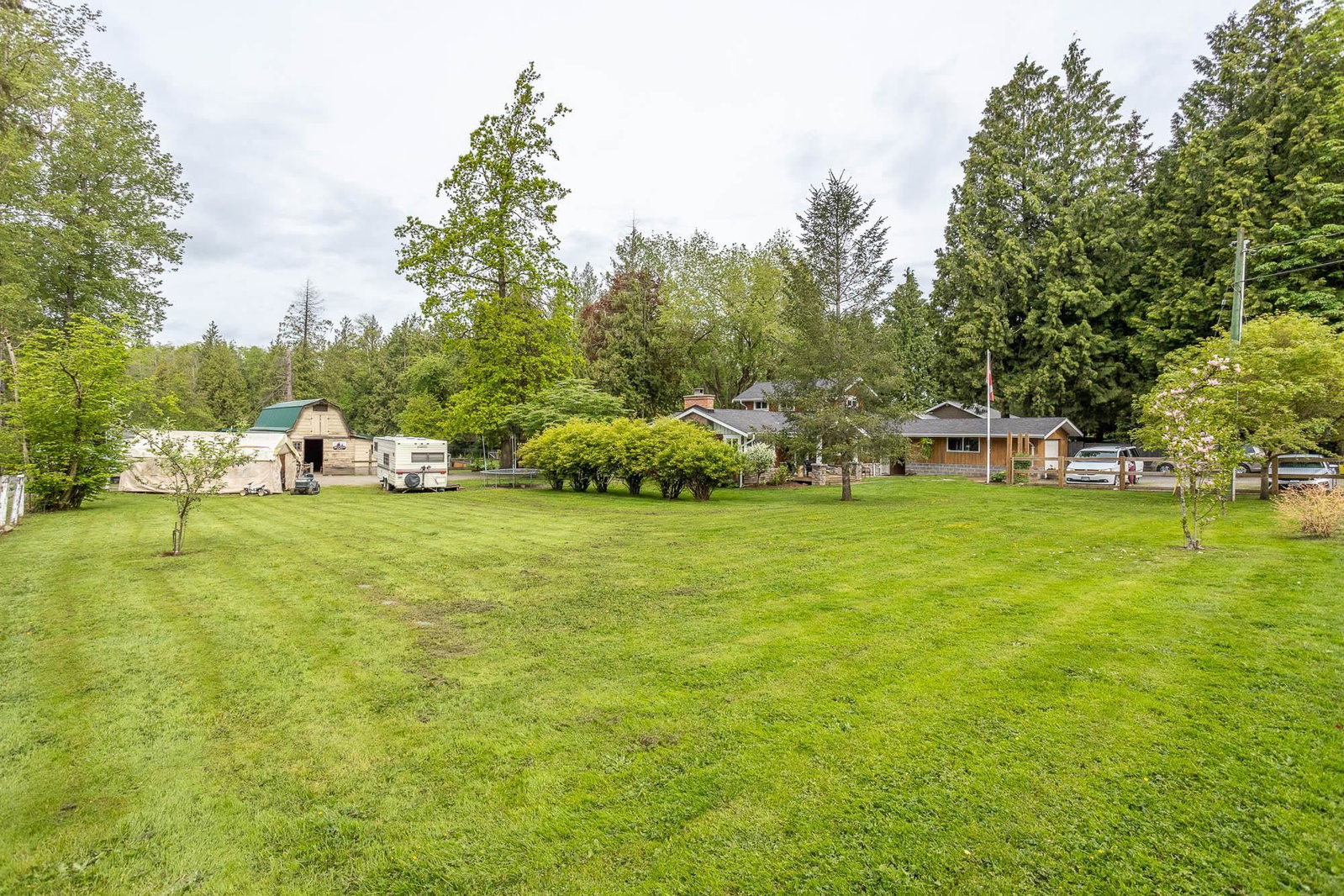Listing Image 37