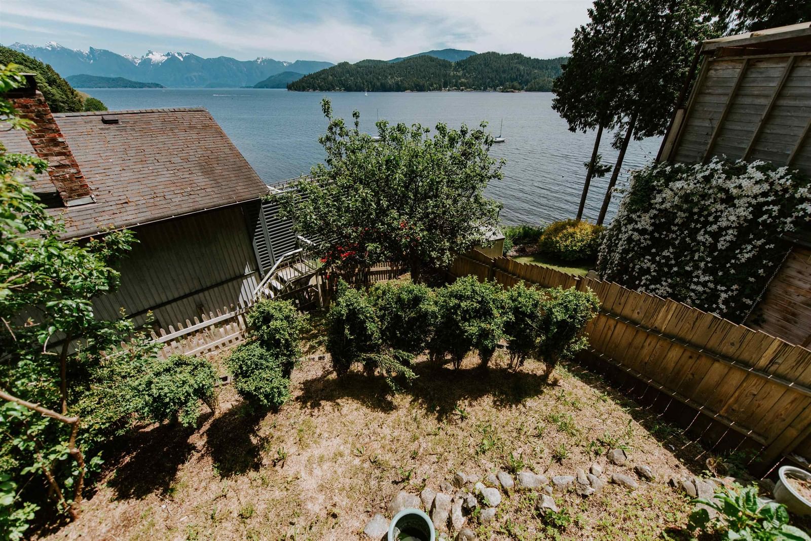Listing Image 7