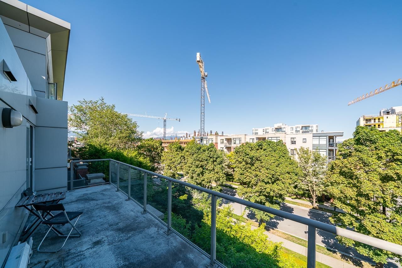 Listing Image 21