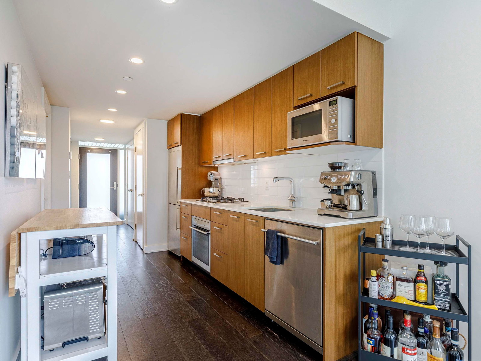 Listing Image 15