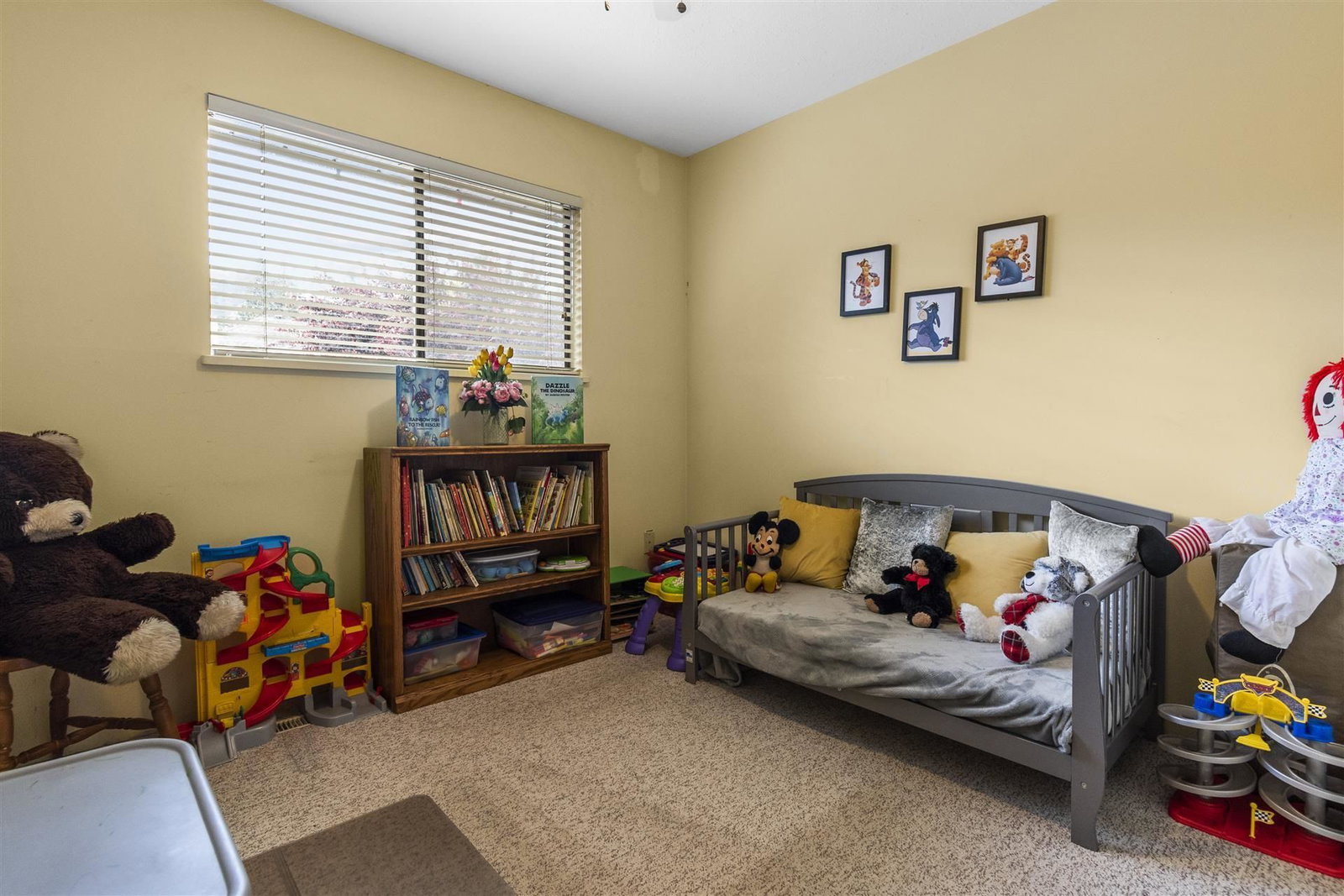 Listing Image 23