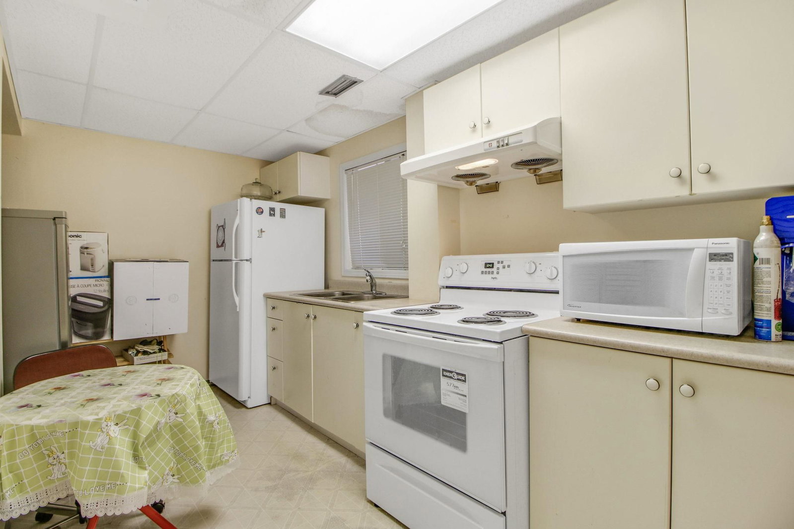 Listing Image 23