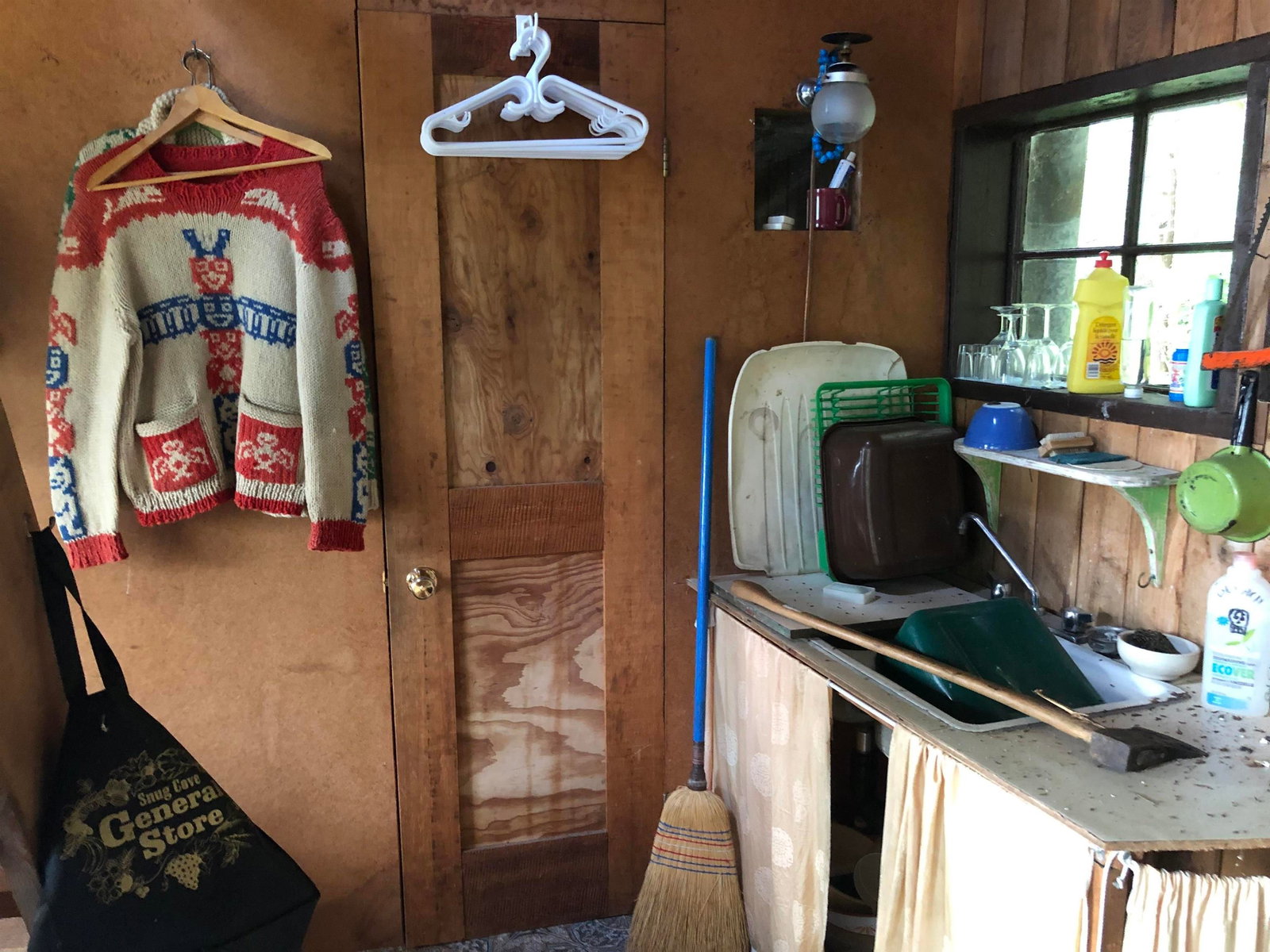 Listing Image 5