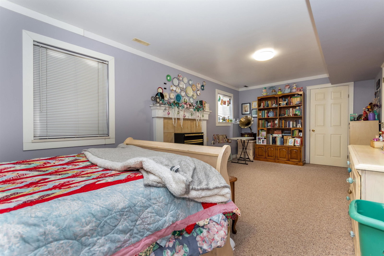 Listing Image 19