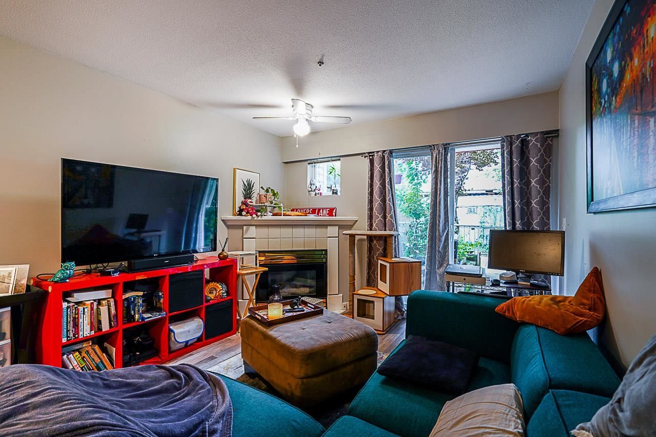Listing Image 11