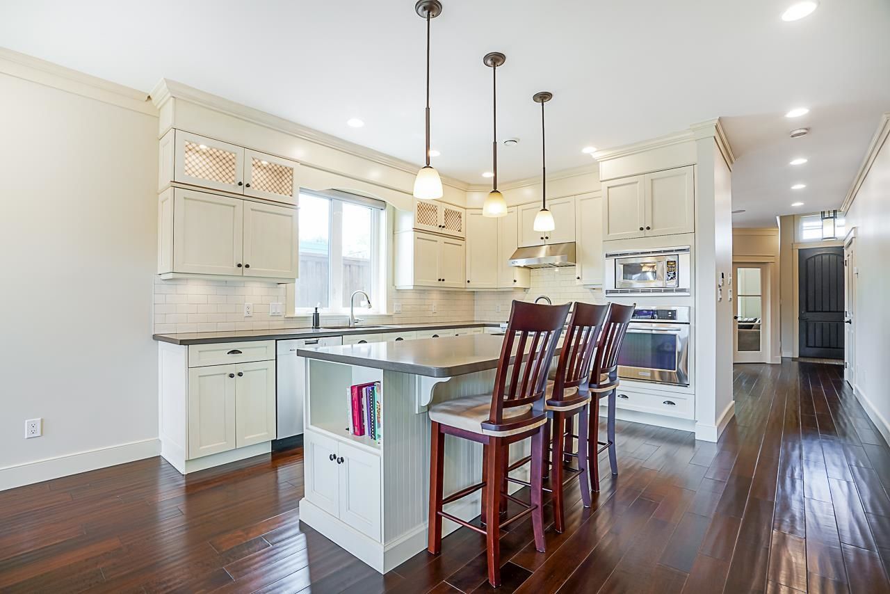 Listing Image 10